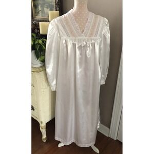 Vintage Long Nightgown Satin Embroidered Granny Cottagecore Coquette Women's Med